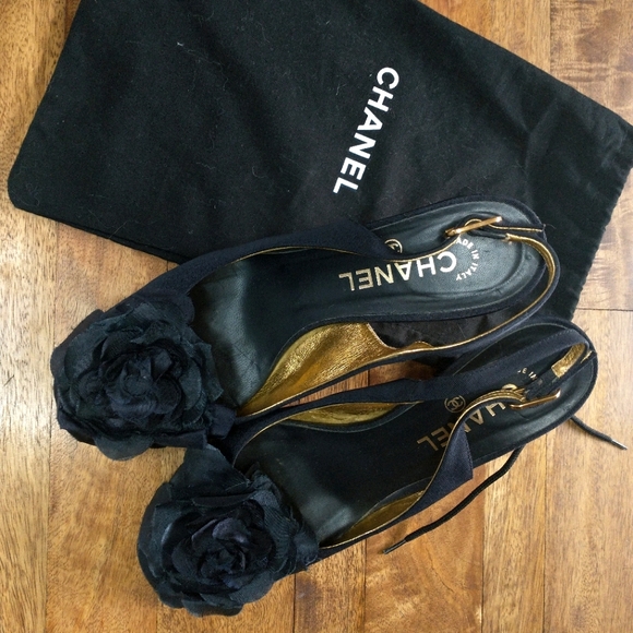 CHANEL Shoes - Chanel slingback heels with silk flower